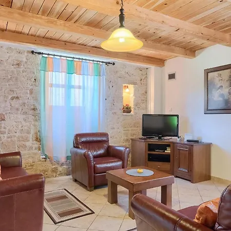 Holiday home Negrin