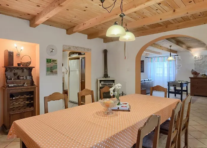 Vakantiehuis Negrin Pula