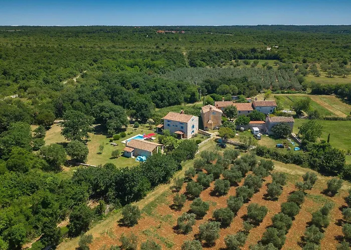 Vakantiehuis Negrin Pula