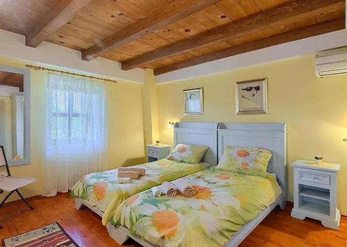 Negrin Feriehus Pula